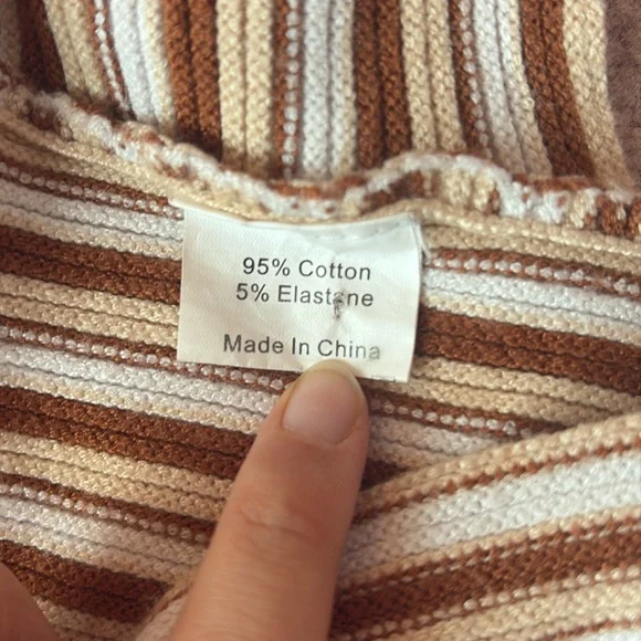 Brown and White Halter Top Size Medium - Picture 4 of 5